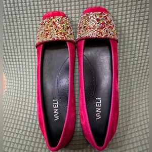 NWOT Vaneli Red Suede Multi Colored Rhinestone Toe Women’s size 7.5